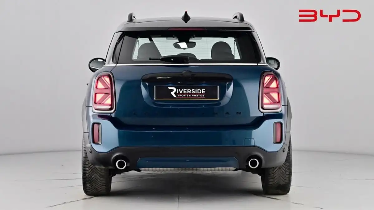 2021-mini-countryman-20-cooper-s-boardwalk-edition-big-8
