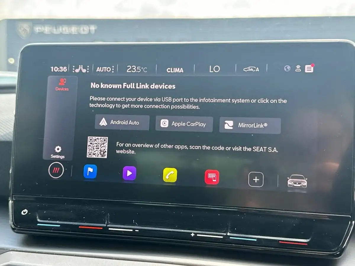 2021-seat-leon-10-etsi-evo-fr-sport-hatchback-big-40