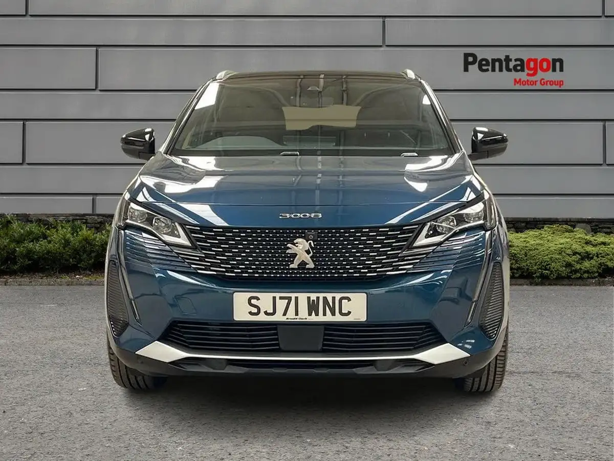 2021-peugeot-3008-suv-12-puretech-gt-premium-big-12