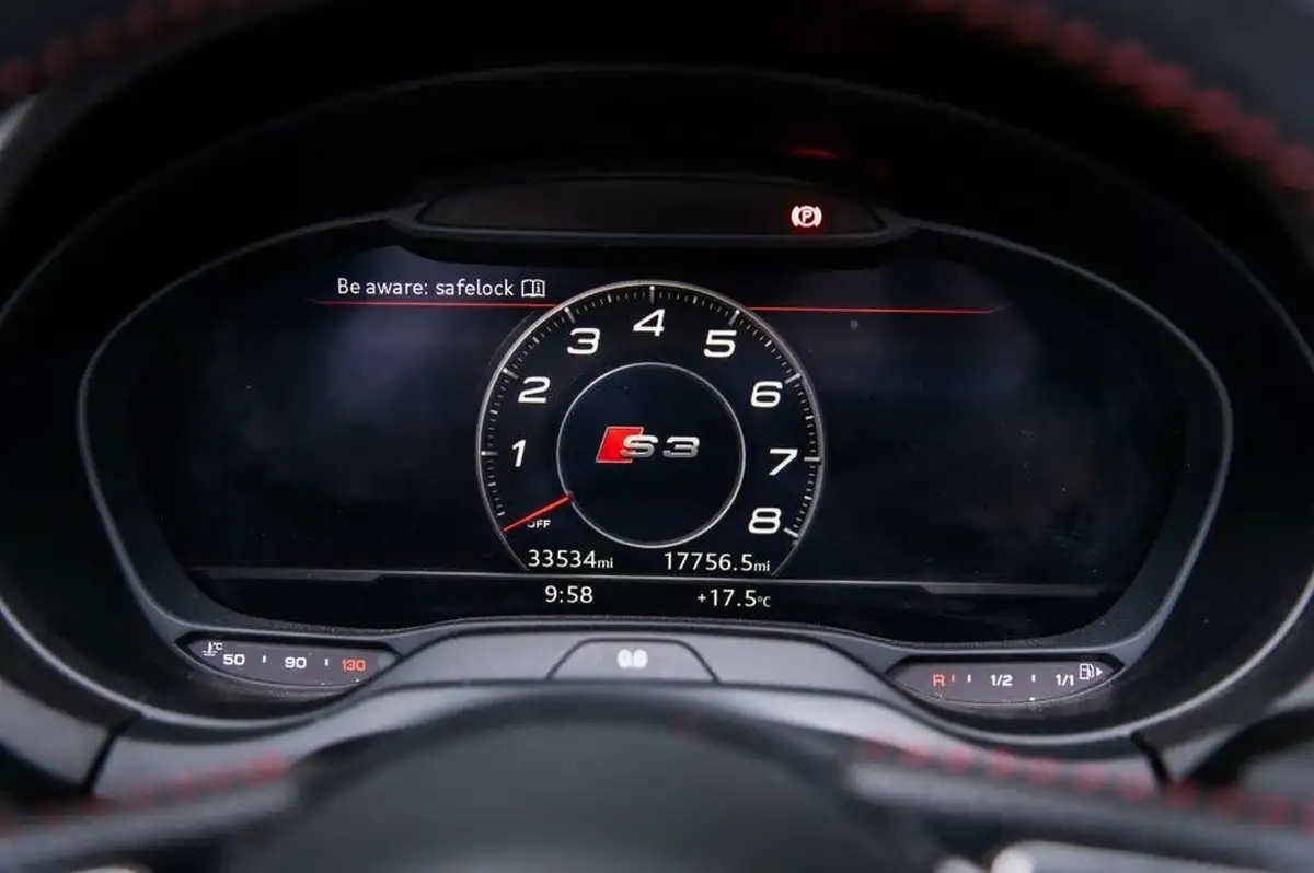 2019-audi-s3-20-tfsi-cabriolet-2d-big-40