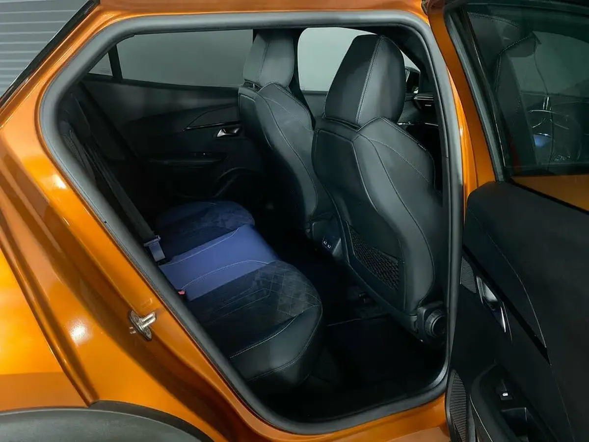 2021-peugeot-2008-suv-12-puretech-gt-premium-130bhp-big-18