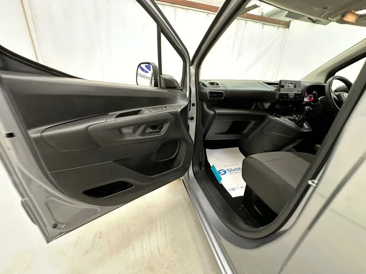 2019-vauxhall-combo-16cdti-edition-2000-100pseu6-big-21