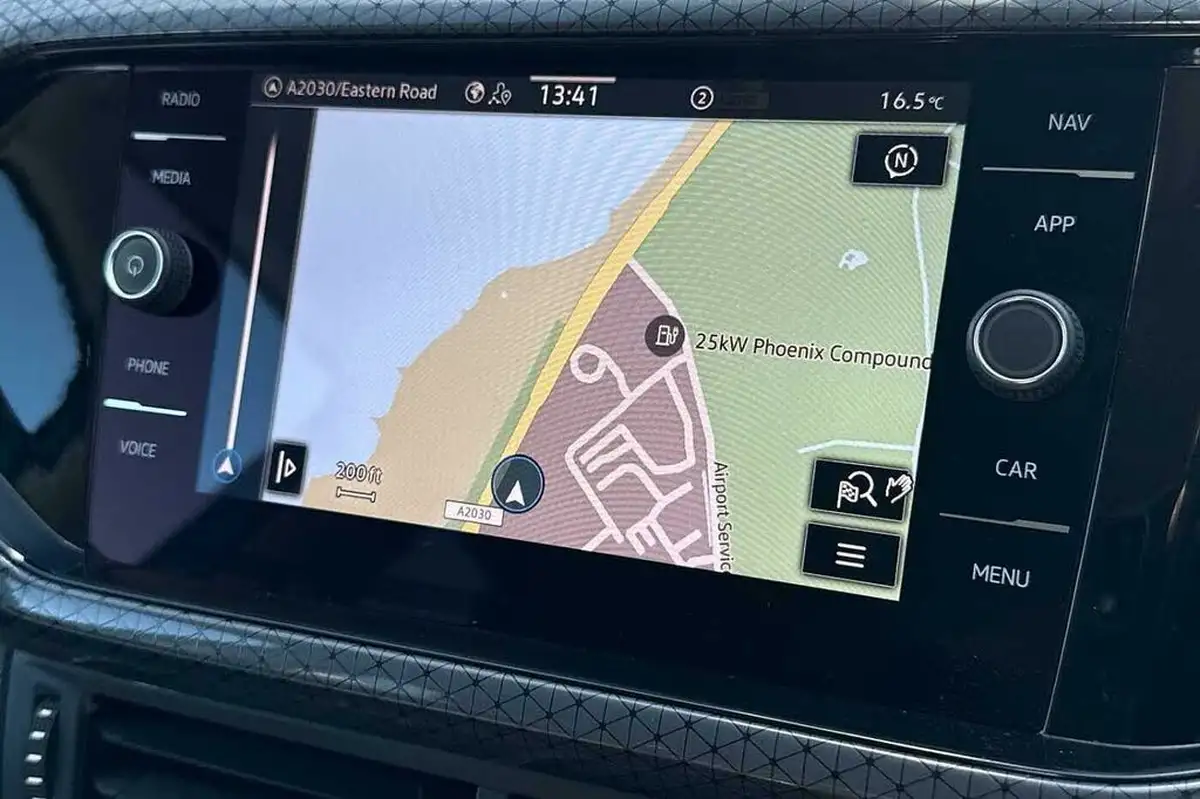 2022-volkswagen-t-cross-10-tsi-sel-big-21