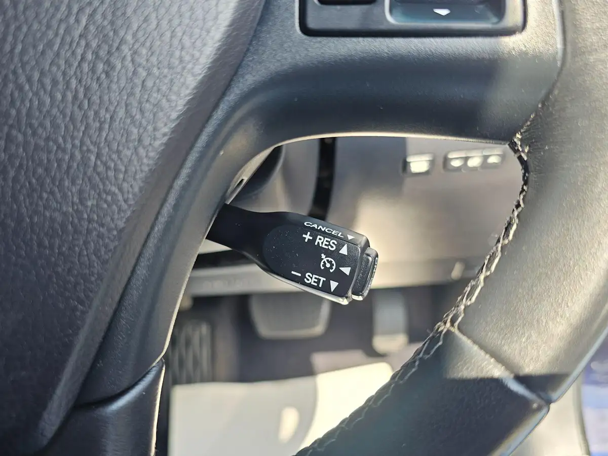2010-lexus-rx-450h-35-se-l-4x4-big-44