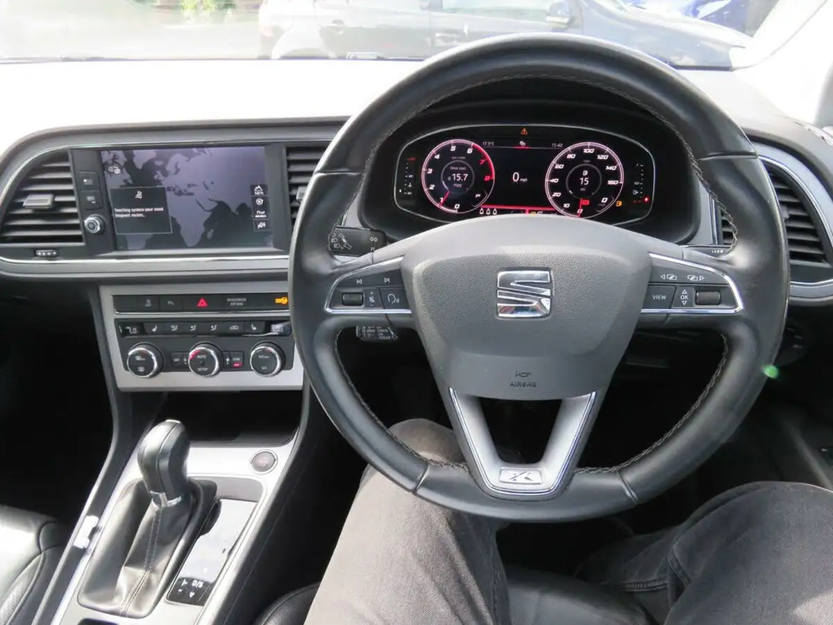 2019-seat-leon-20-tsi-xcellence-lux-estate-big-69