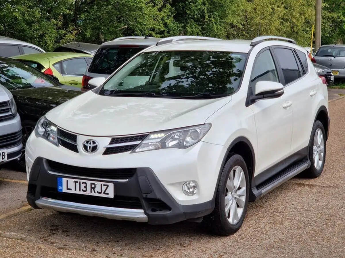 2013-toyota-rav4-22td-invincible-22d-cat-auto-big-7