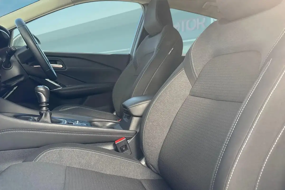 2022-nissan-qashqai-13-dig-t-n-connecta-140ps-big-14