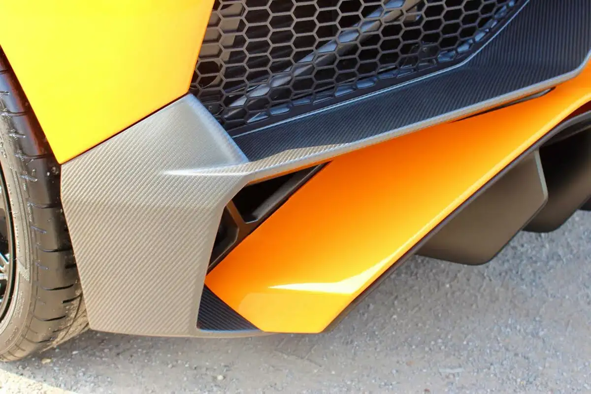 2016-lamborghini-aventador-65-lp-750-4-superveloce-coupe-big-16