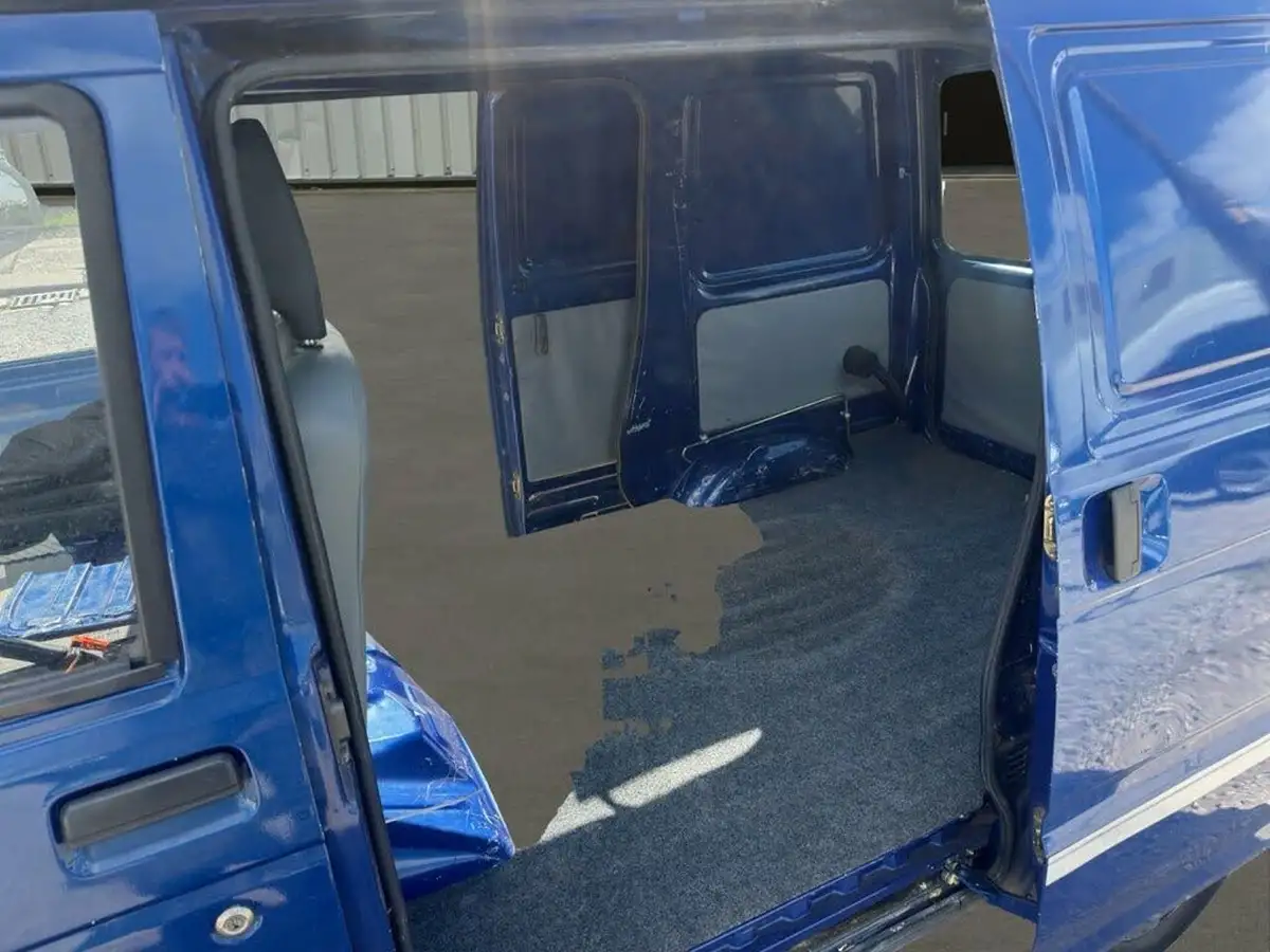 2005-daihatsu-hijet-13-lpg-panel-van-big-14