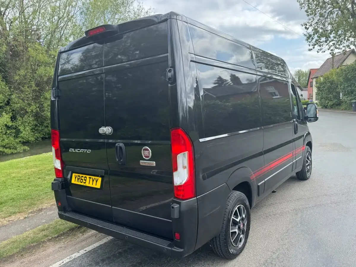 2019-fiat-ducato-23td-35-mh2-160-eu6dt-ii-panel-sportivo-big-8