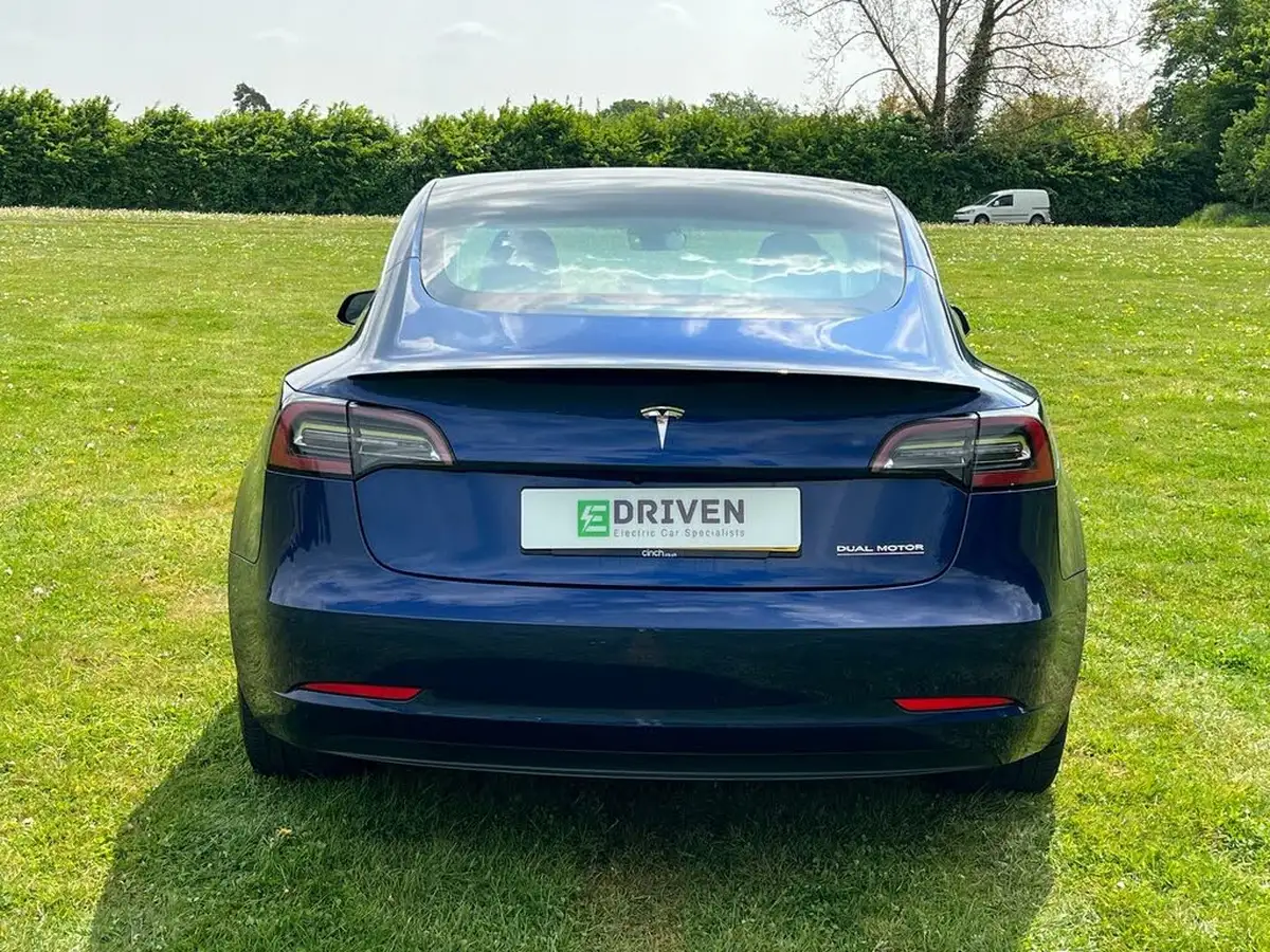 2019-tesla-model-3-e-4x4-performance-pack-big-5