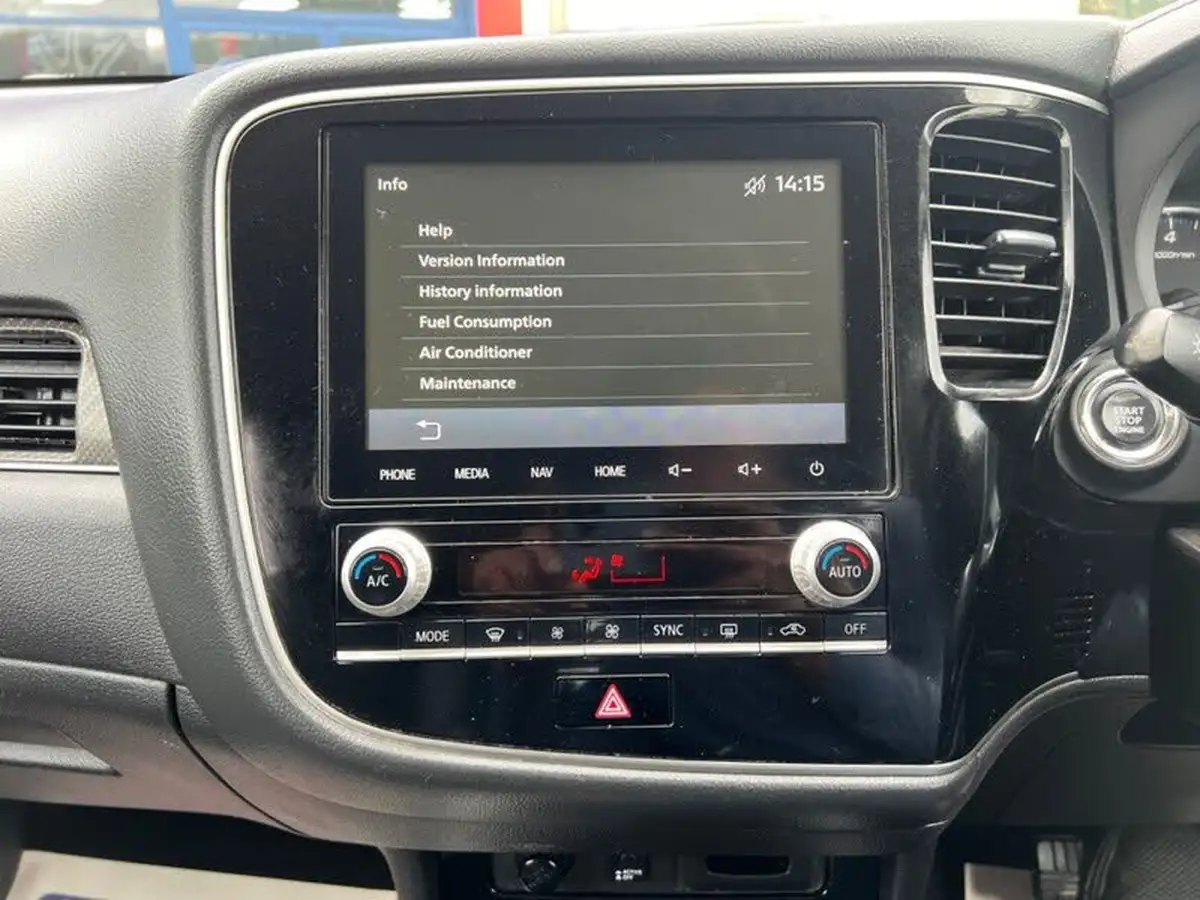 2019-mitsubishi-outlander-20-exceed-big-9