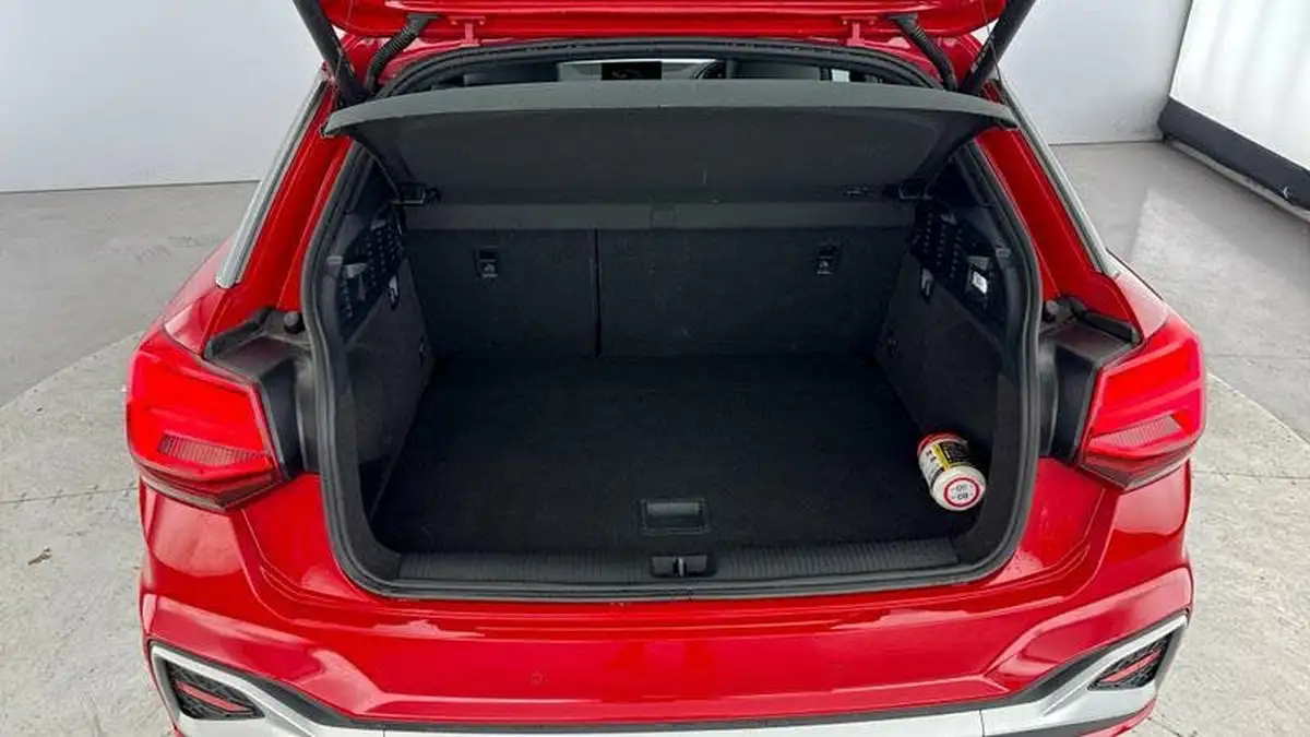 2021-audi-q2-10-30-tfsi-s-line-big-31