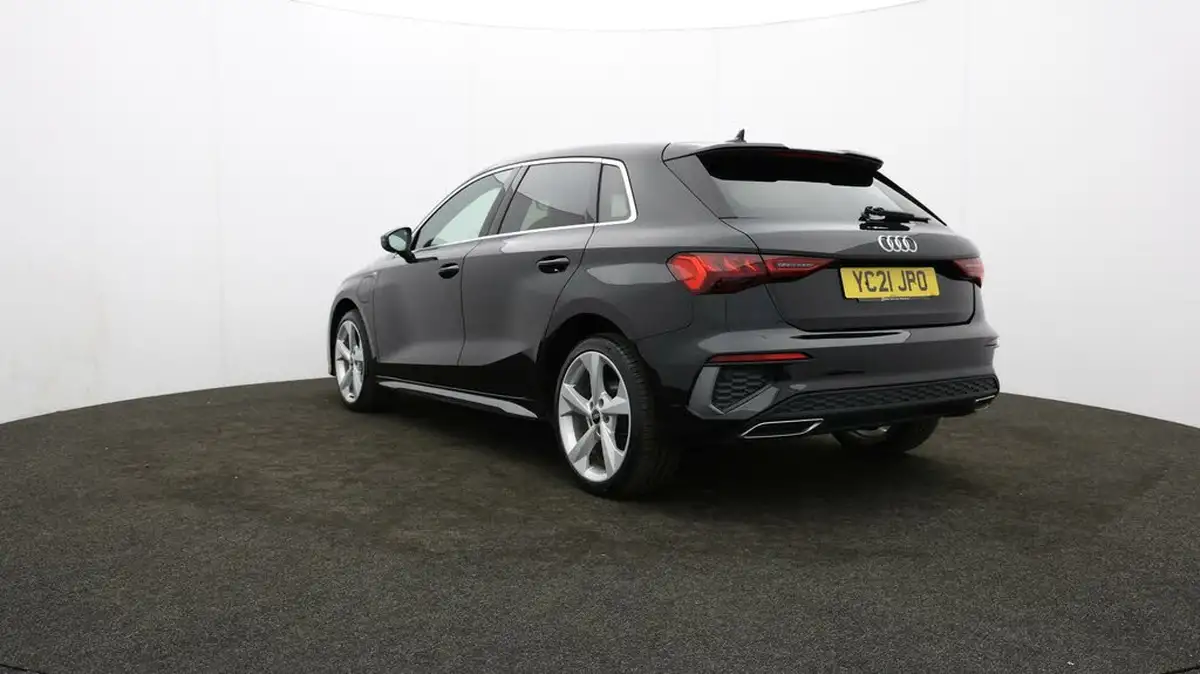 2021-audi-a3-14-40-tfsi-e-s-line-big-69