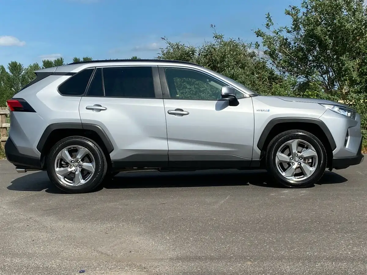 2021-toyota-rav4-25-vvt-i-design-219bhp-big-17
