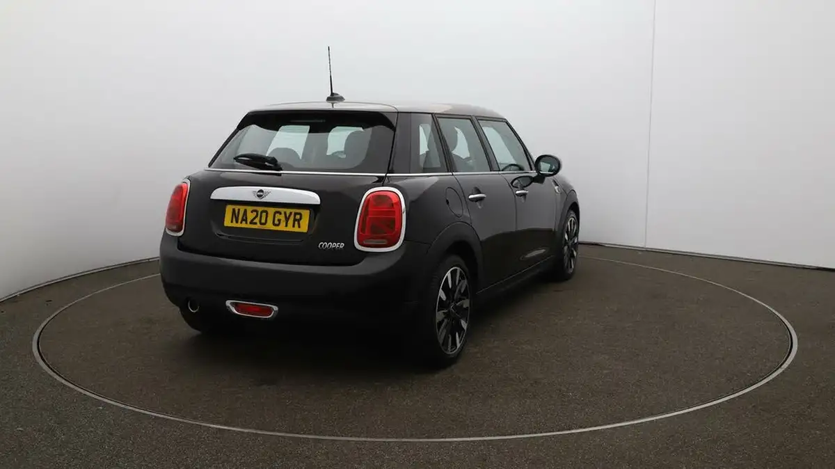 2020-mini-cooper-15-cooper-exclusive-hatchback-5d-big-45