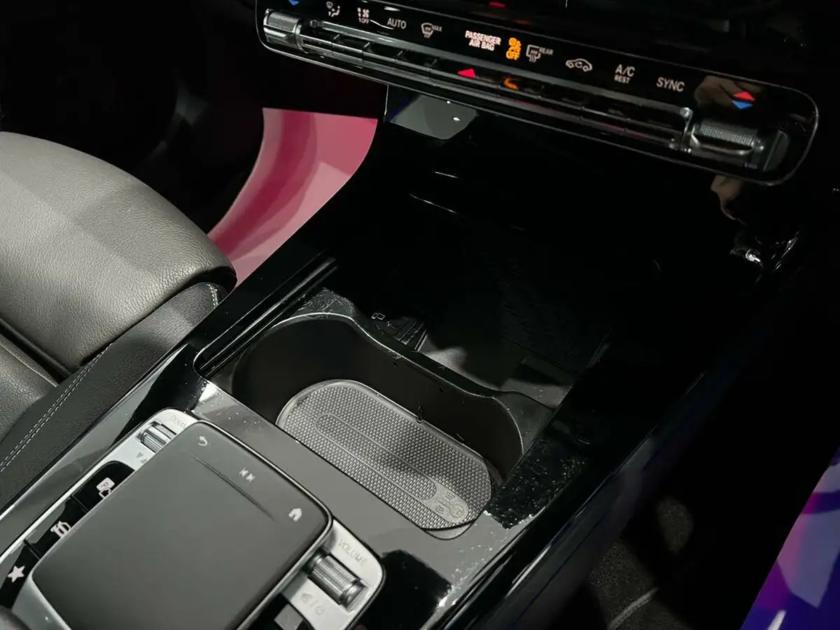 2019-mercedes-benz-cla-20-cla-220-amg-line-premium-coupe-4d-big-28