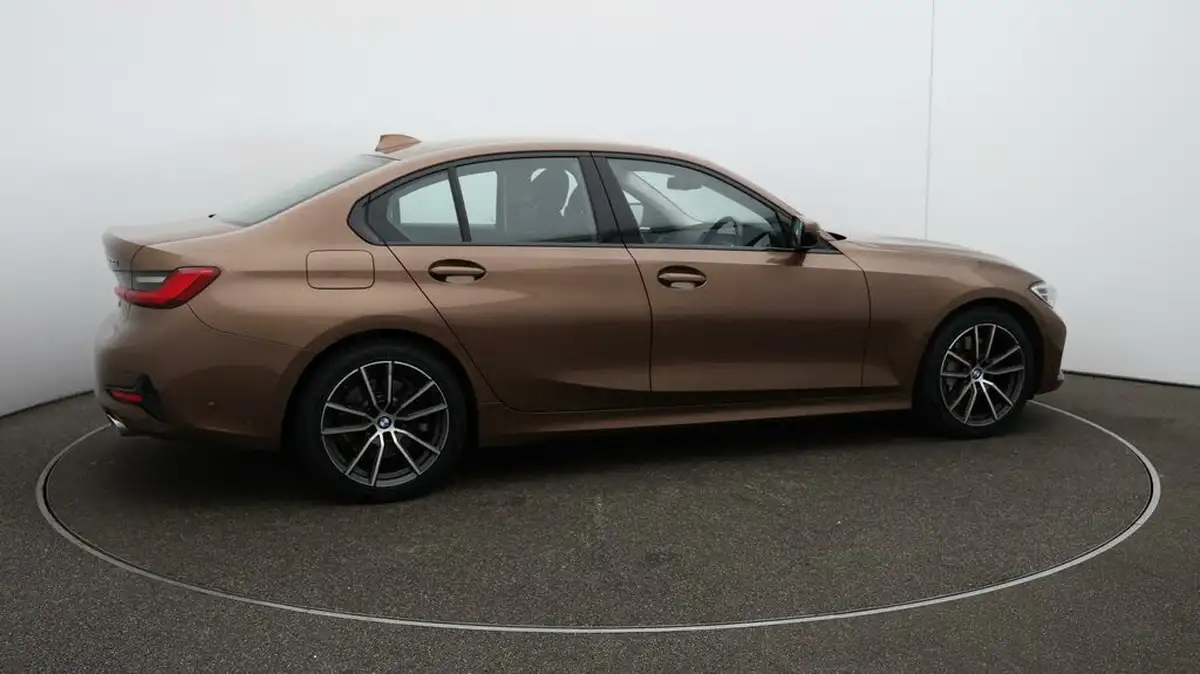 2020-bmw-3-series-20-330i-sport-saloon-4d-big-43