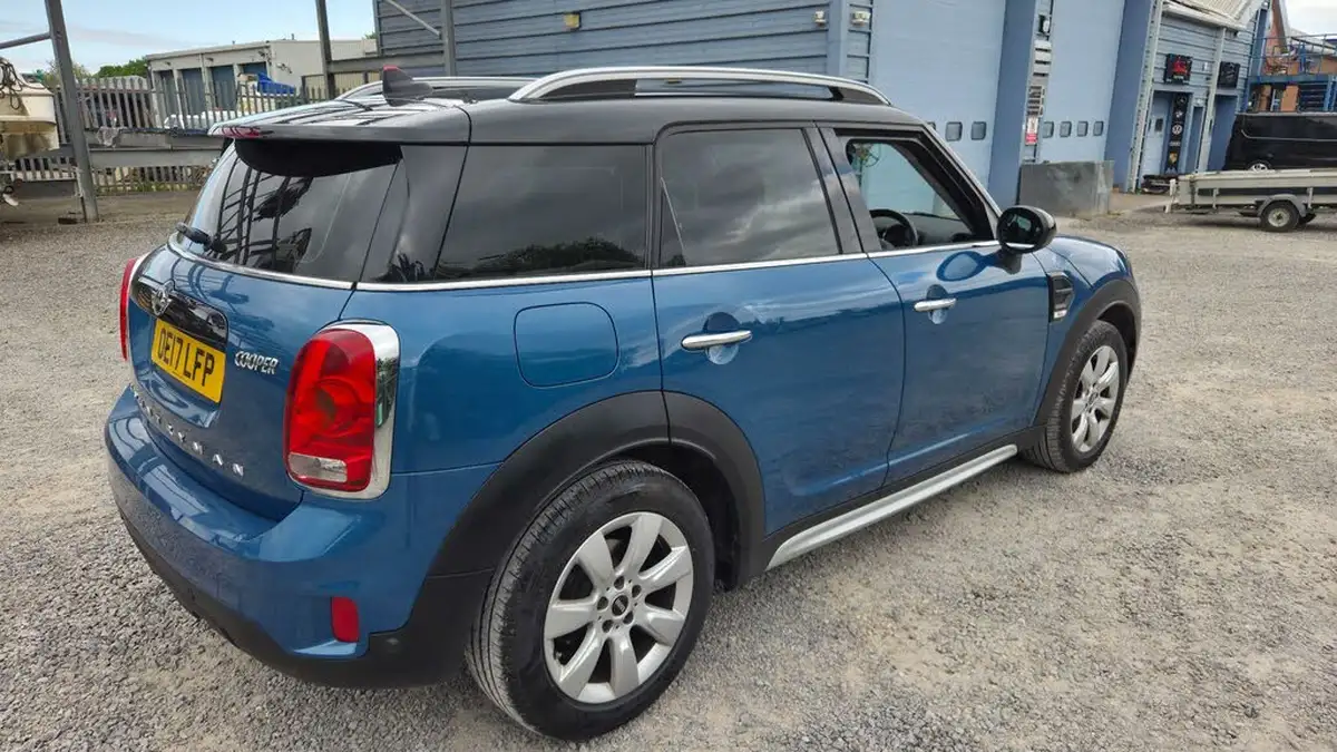 2017-mini-countryman-15-cooper-ss-big-8