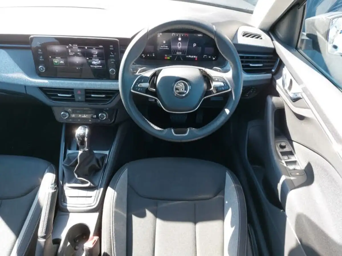 2024-skoda-kamiq-10-tsi-se-116ps-dsg-big-6