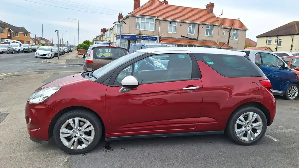 2011-citroen-ds3-16-dstyle-auto-big-8