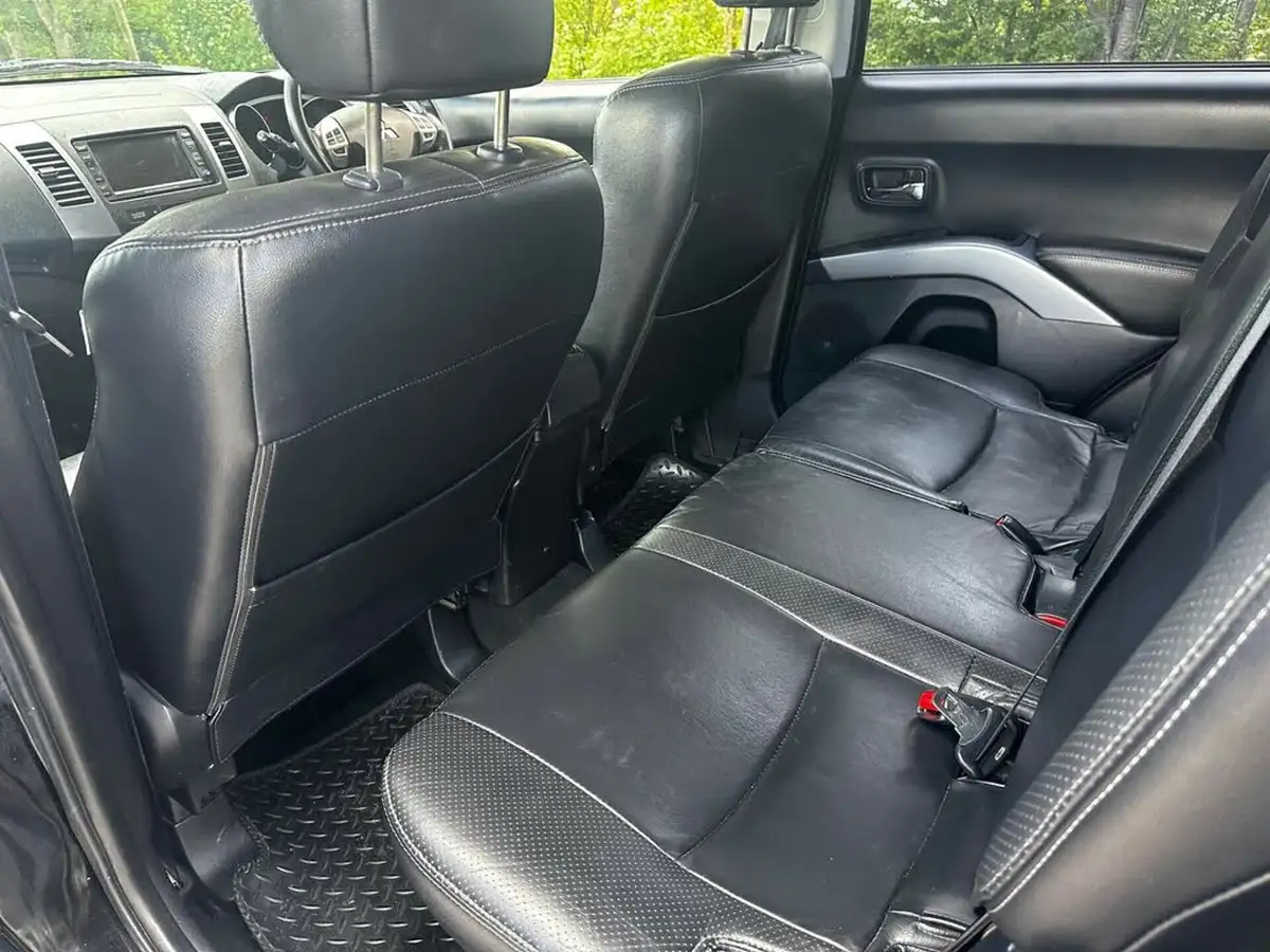 2008-mitsubishi-outlander-20td-elegance-big-12