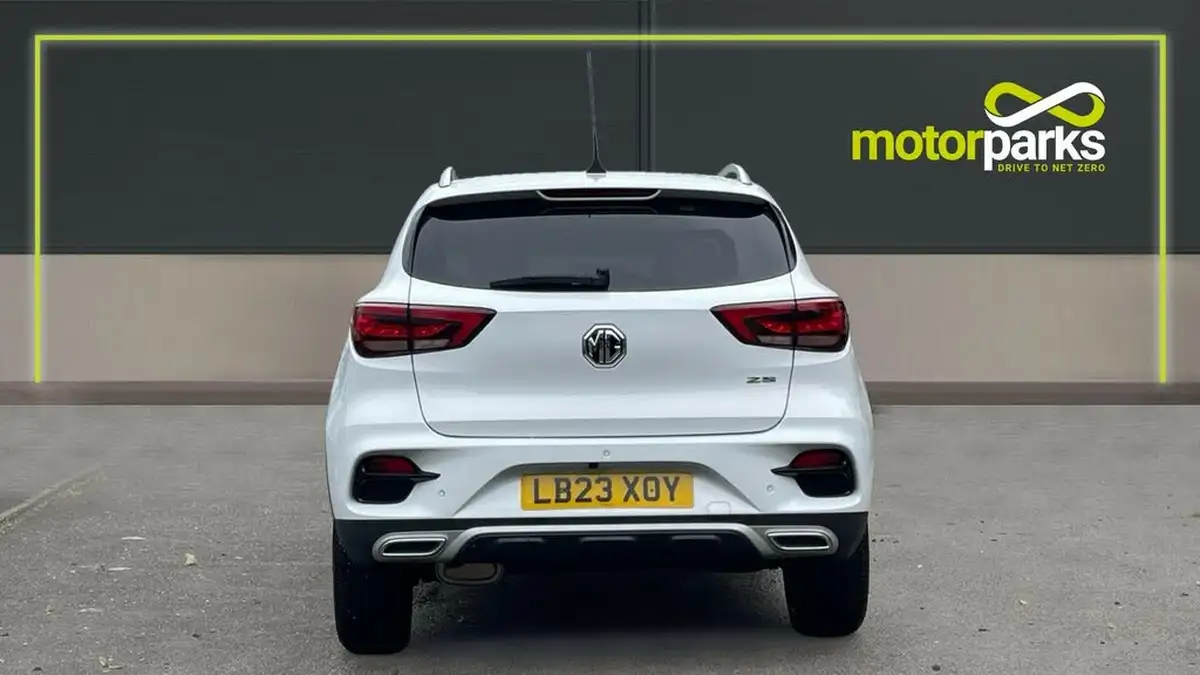 2023-mg-zs-suv-15-vti-tech-exclusive-big-3