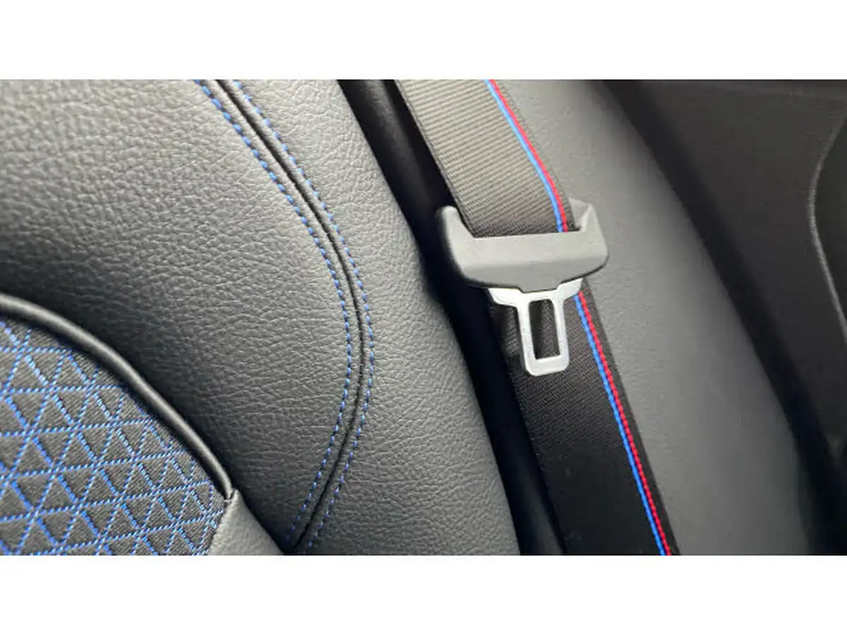 2023-bmw-1-series-15-118i-m-sport-lcp-dct-big-26