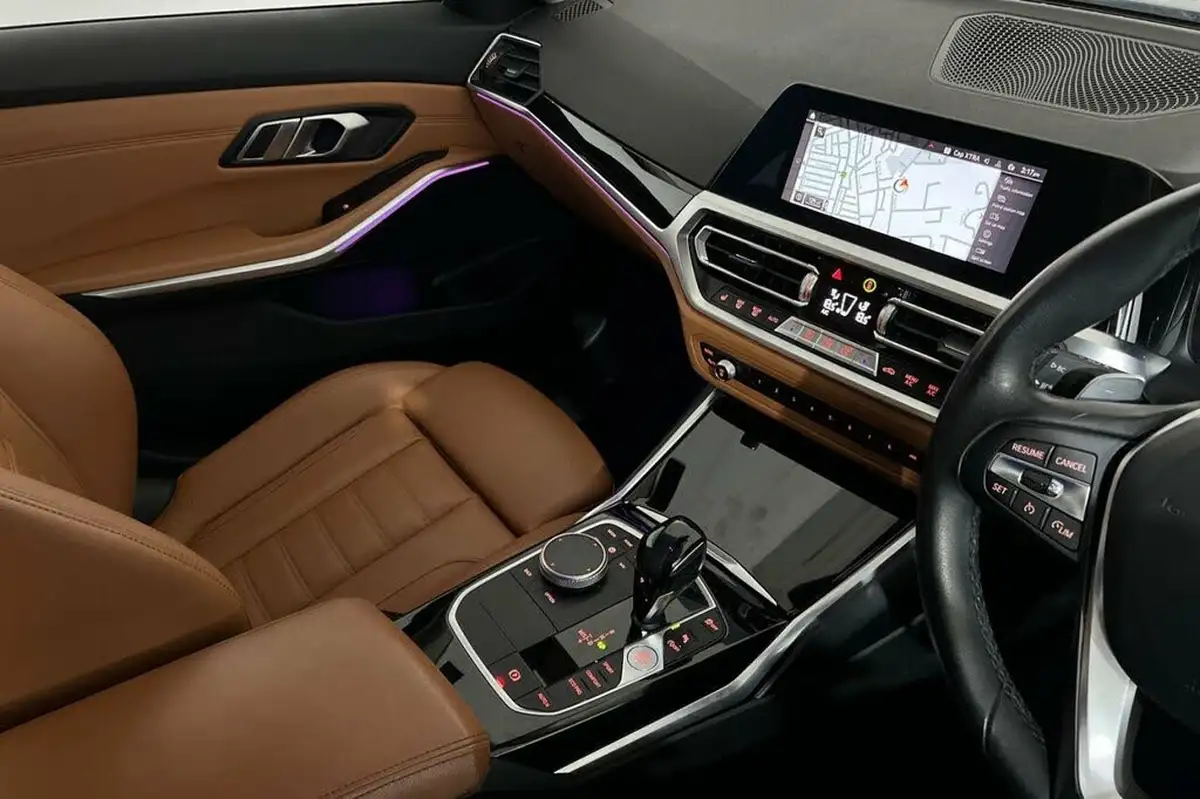 2021-bmw-3-series-20-320i-sport-touring-5d-big-16
