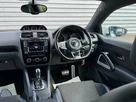 2017-volkswagen-scirocco-20-tsi-gt-bmt-dsg-small-19