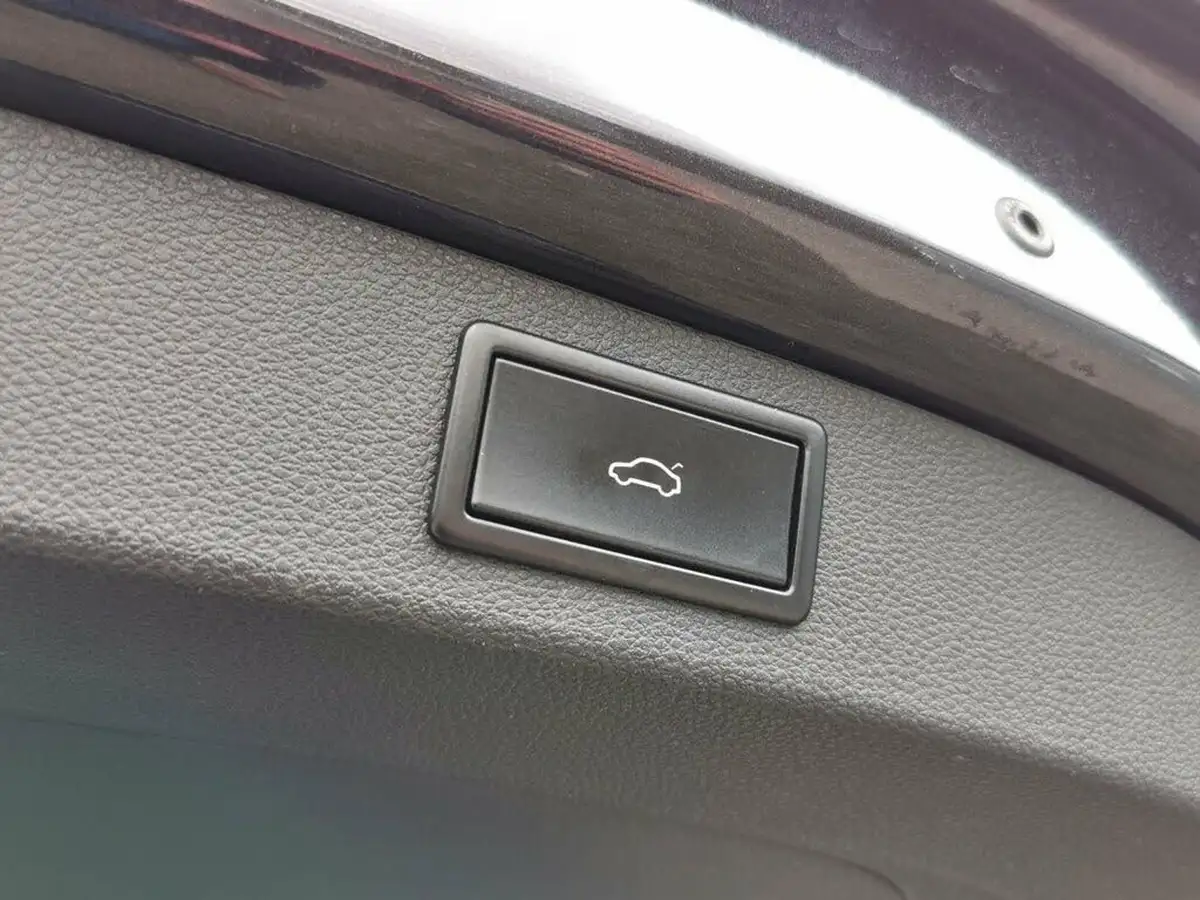 2017-skoda-kodiaq-20-tsi-scout-big-35