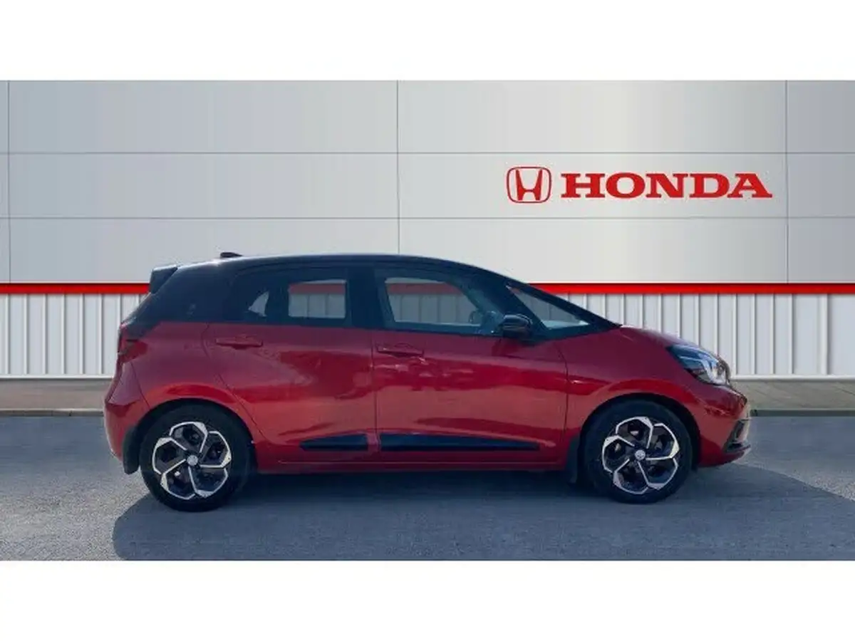 2022-honda-jazz-15-i-mmd-ex-107ps-big-4