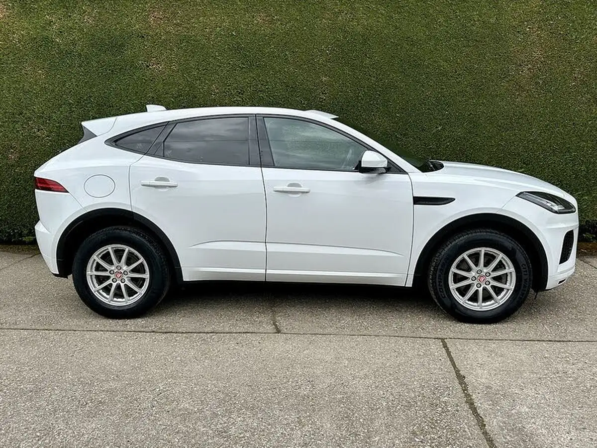 2018-jaguar-e-pace-20-i4d-r-dynamic-150ps-big-3