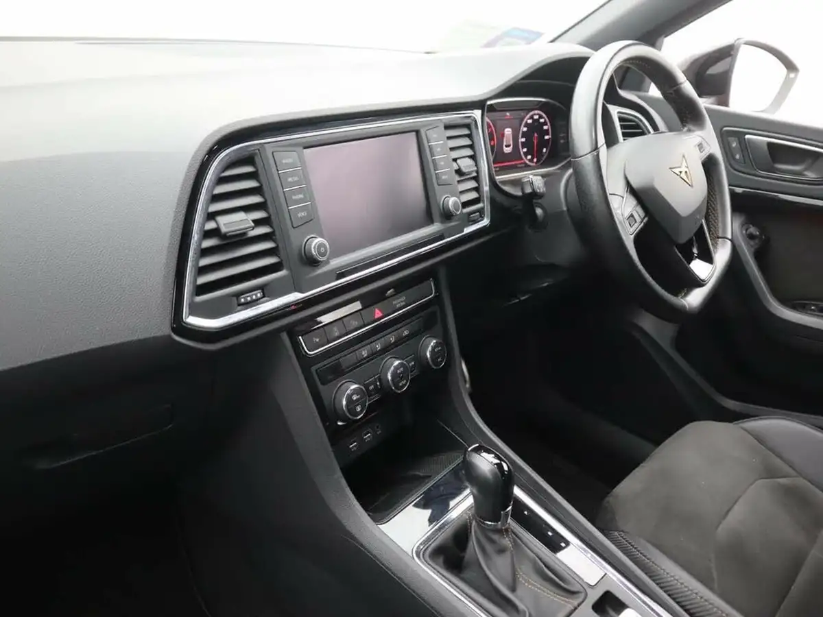 2019-seat-cupra-ateca-20-tsi-big-8