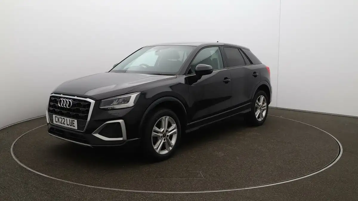 2022-audi-q2-10-30-tfsi-sport-big-58