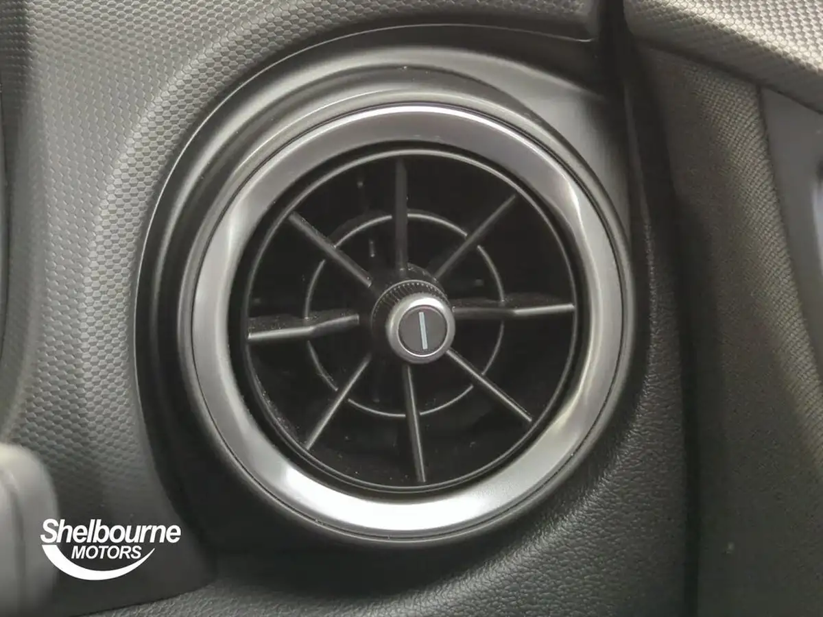 2023-hyundai-kona-16-gdi-se-connect-big-21