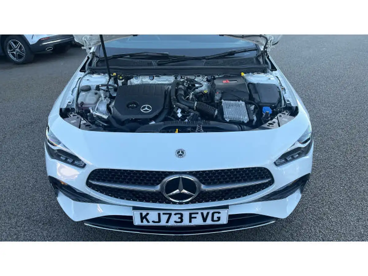 2024-mercedes-benz-cla-13-cla-200-amg-line-executive-coupe-4d-big-7