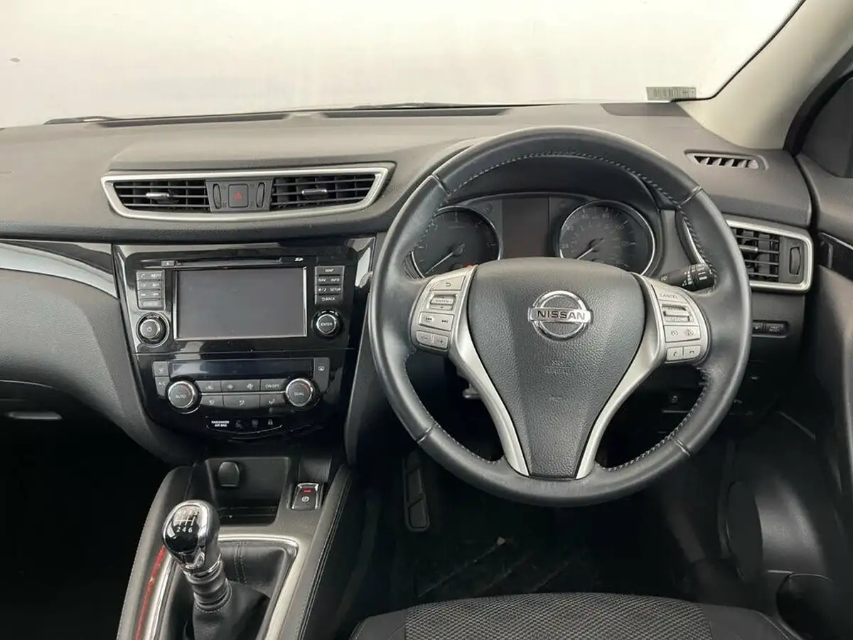 2016-nissan-qashqai-15dci-n-tec-big-9