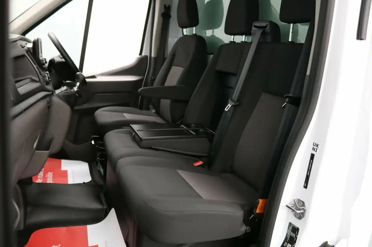 2023-ford-transit-20tdci-350-l2h1-leader-130pseu6dt-fwd-cab-big-21