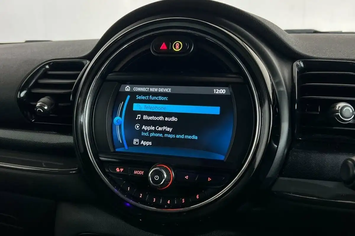 2018-mini-clubman-15-cooper-ss-auto-big-15