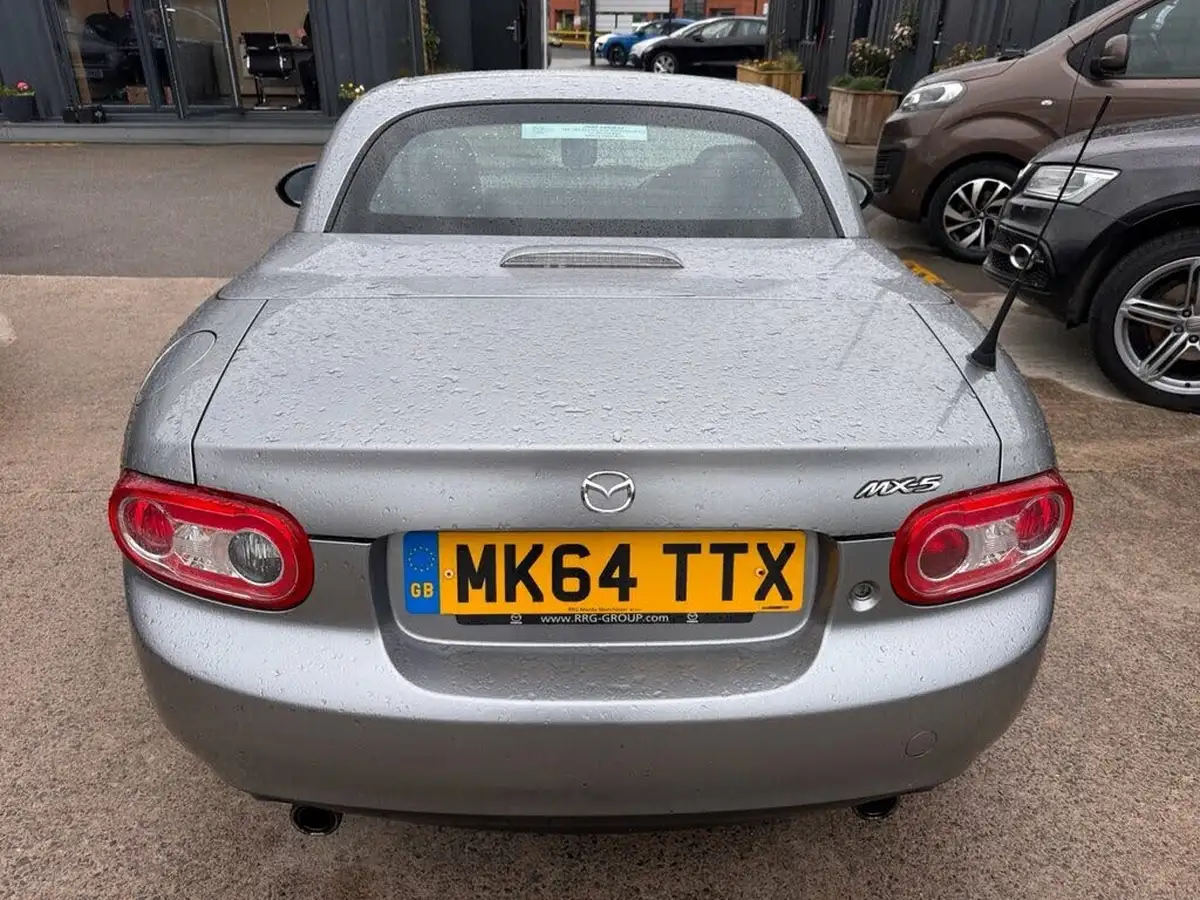 2014-mazda-mx-5-18-roadster-se-big-4