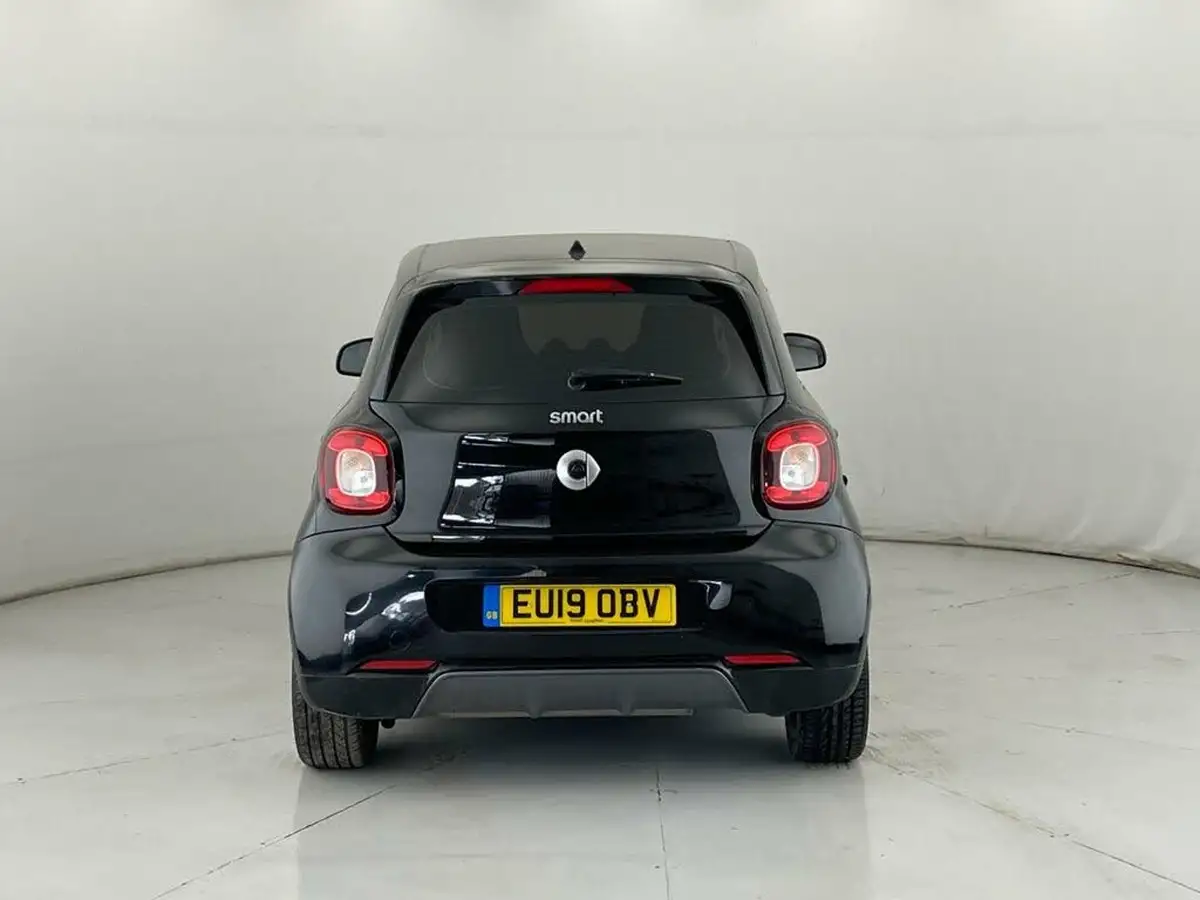 2019-smart-forfour-09-urban-shadow-edition-twinamic-big-4