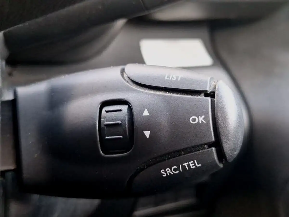 2021-toyota-proace-city-15d-active-100hpeu6dt-e-big-10