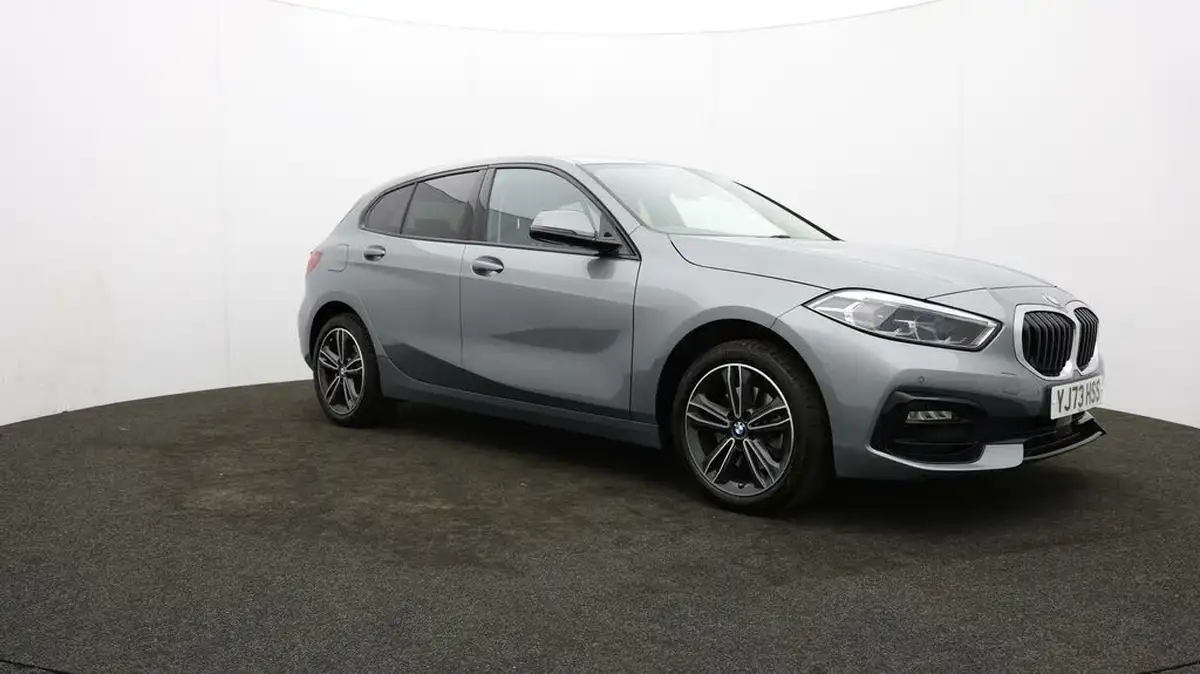 2024-bmw-1-series-15-118i-sport-dct-big-38