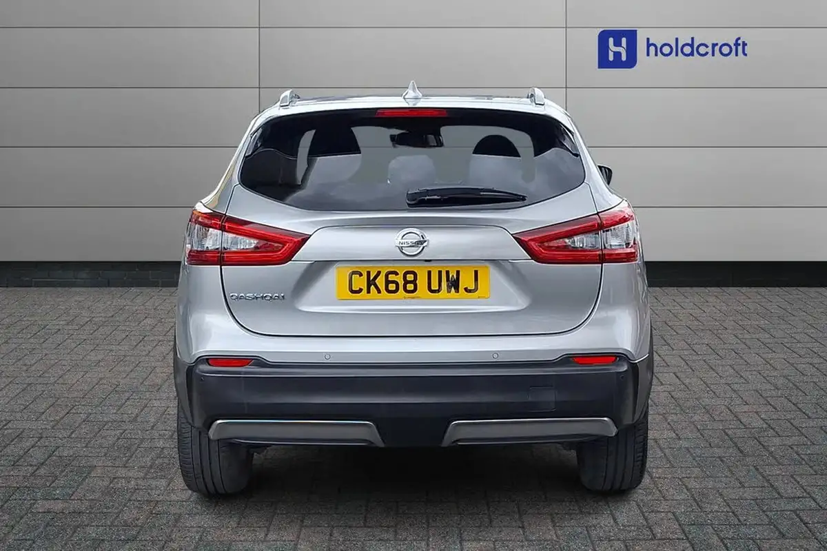 2018-nissan-qashqai-12-dig-t-n-connecta-big-7