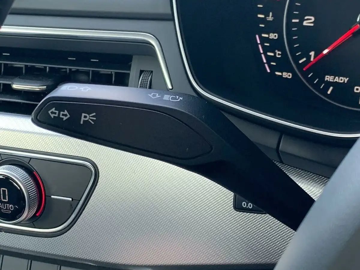 2016-audi-a4-14-tfsi-se-big-18