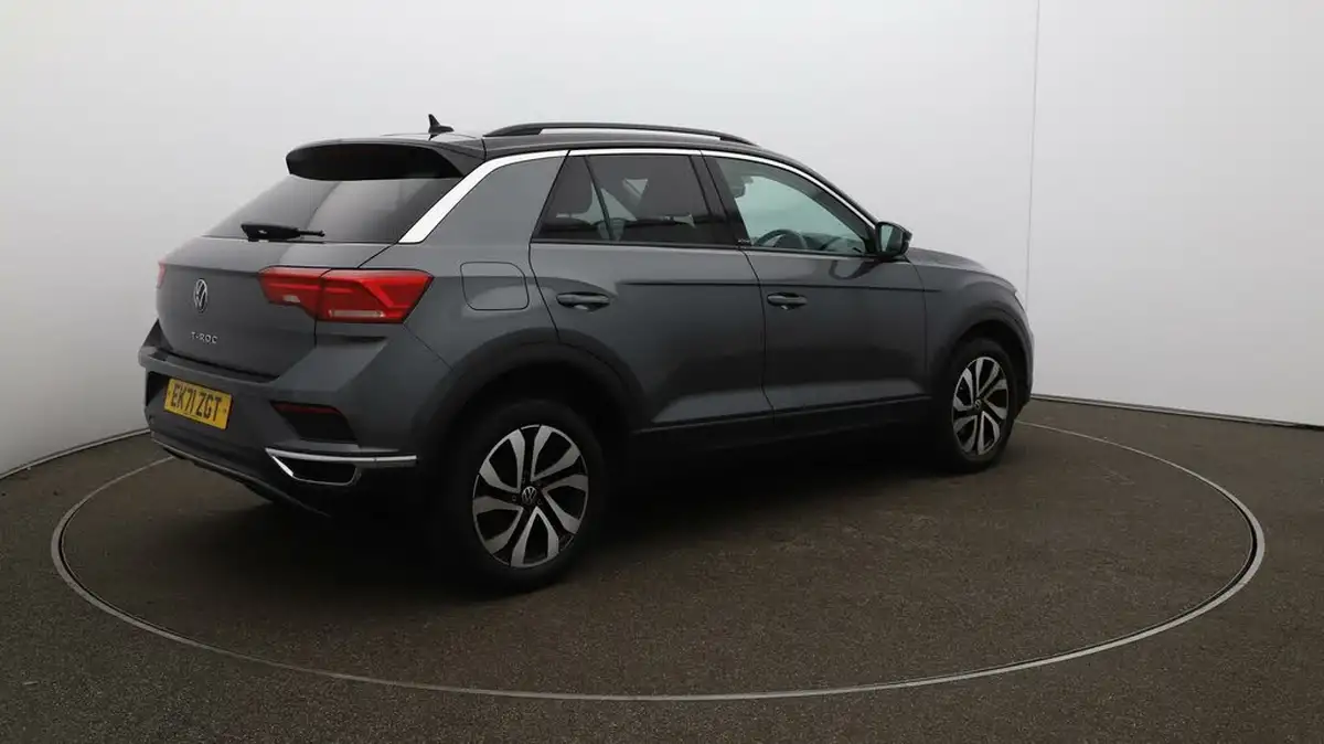 2021-volkswagen-t-roc-10-tsi-active-hatchback-5d-big-45