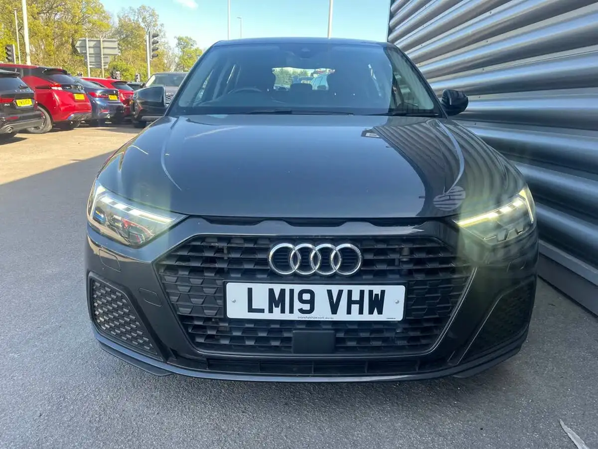 2019-audi-a1-10-30-tfsi-se-big-7