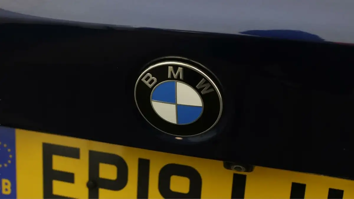 2019-bmw-3-series-20td-320d-sport-188bhp-saloon-4d-auto-big-20