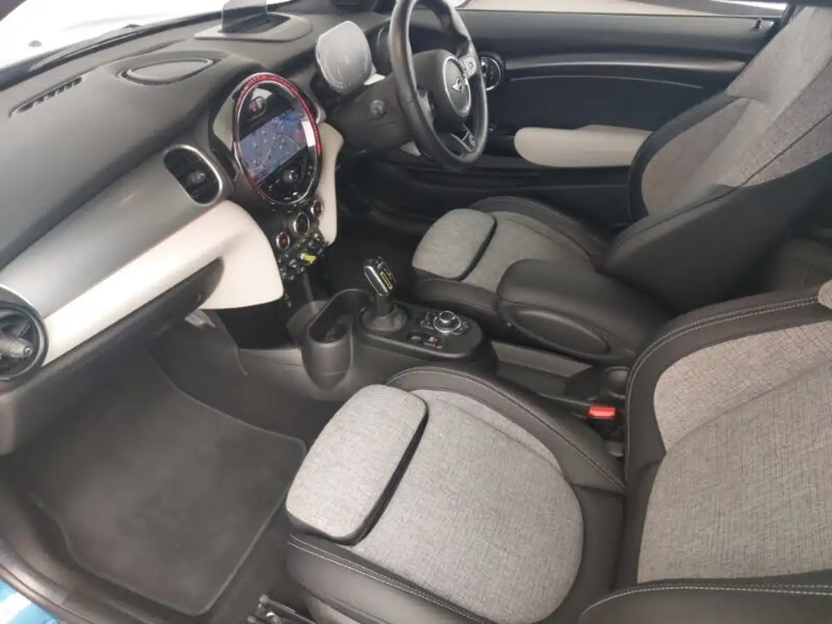 2021-mini-cooper-e-cooper-s-collection-edition-big-6